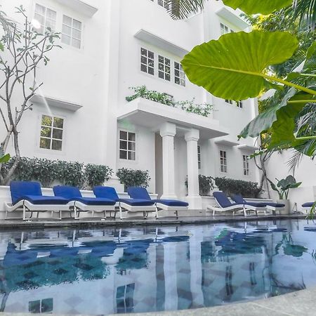 Umalas Suites Seminyak Exterior foto