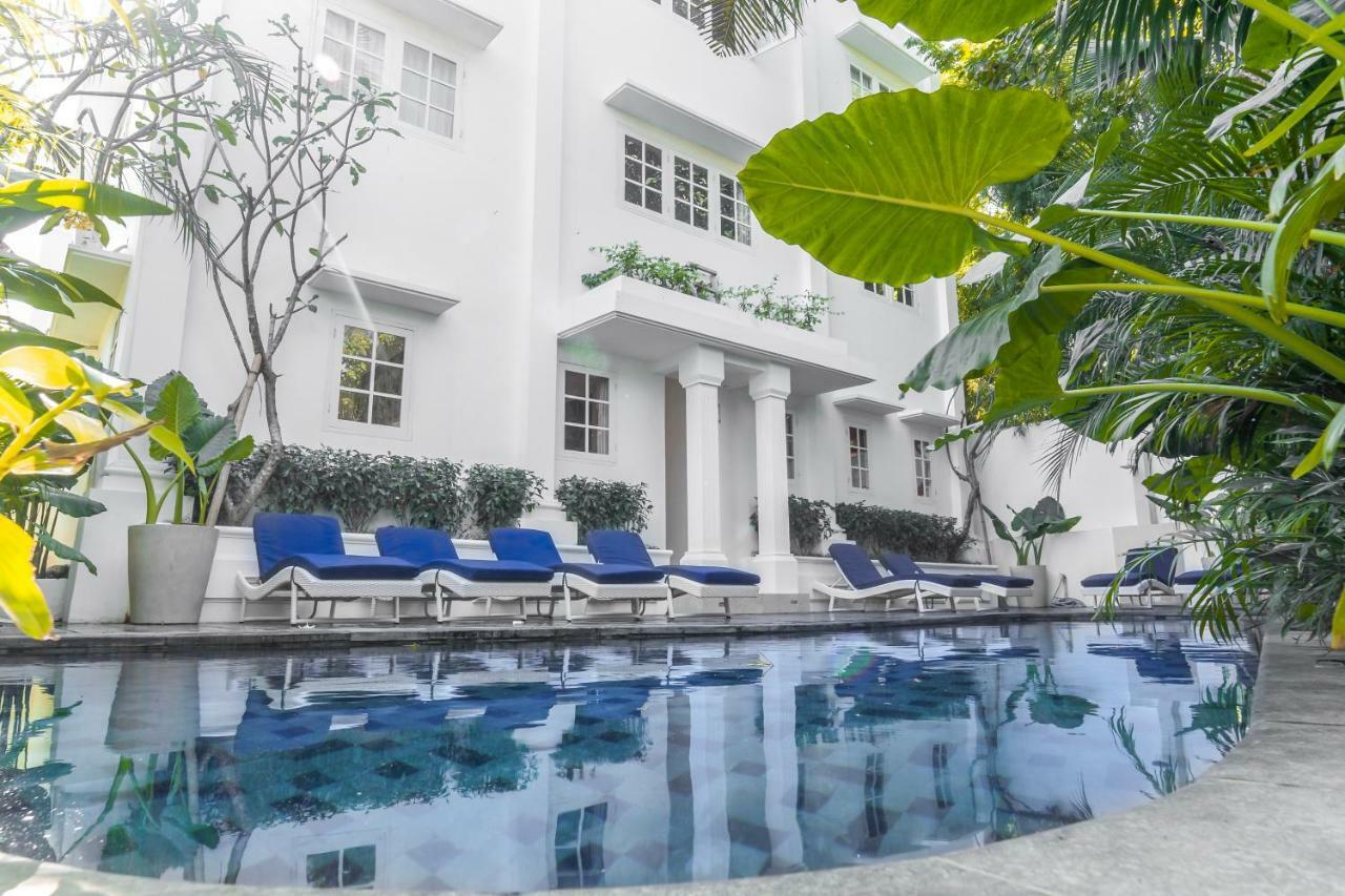 Umalas Suites Seminyak Exterior foto