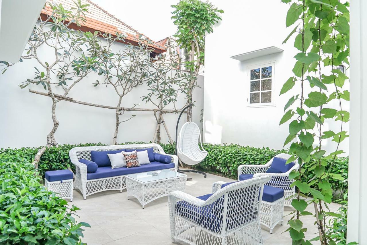 Umalas Suites Seminyak Exterior foto