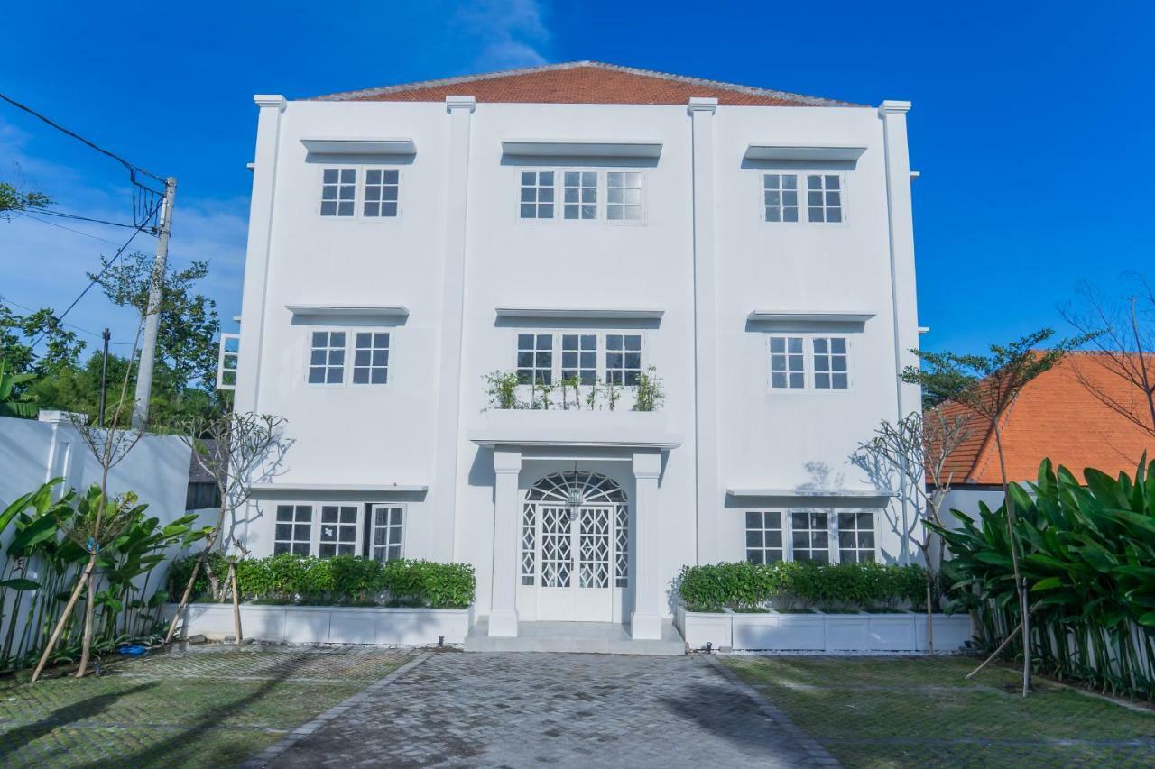 Umalas Suites Seminyak Exterior foto